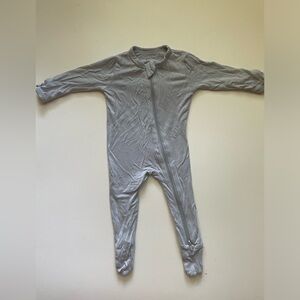 Kyte baby storm footed romper footie pajama bamboo 0-3 gray